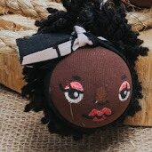 Chaveiro preto e branco